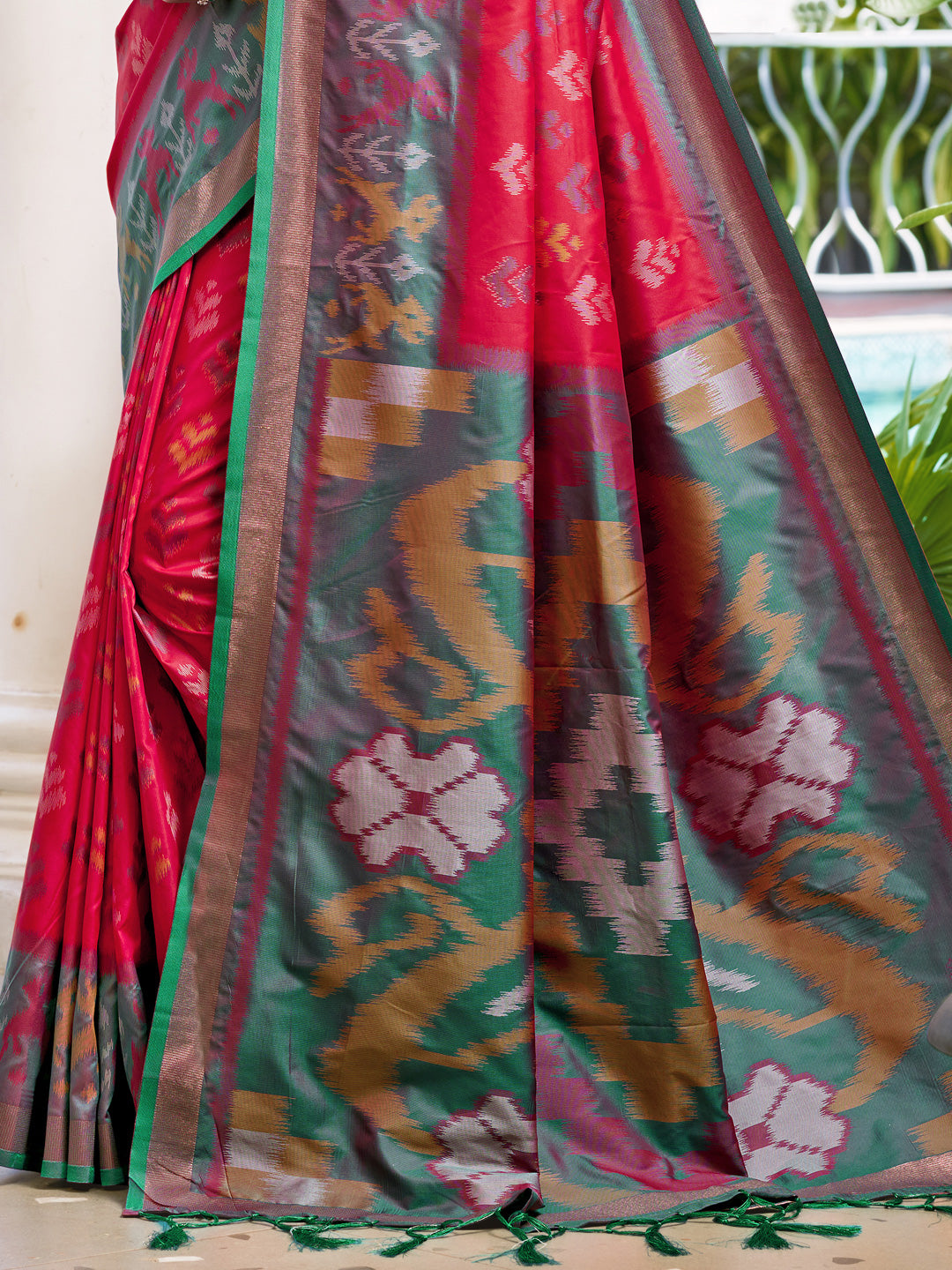 Sutriti Red & Mhendi Green Pochampalli Soft Silk Saree with Traditional Ikat Pallu Sari