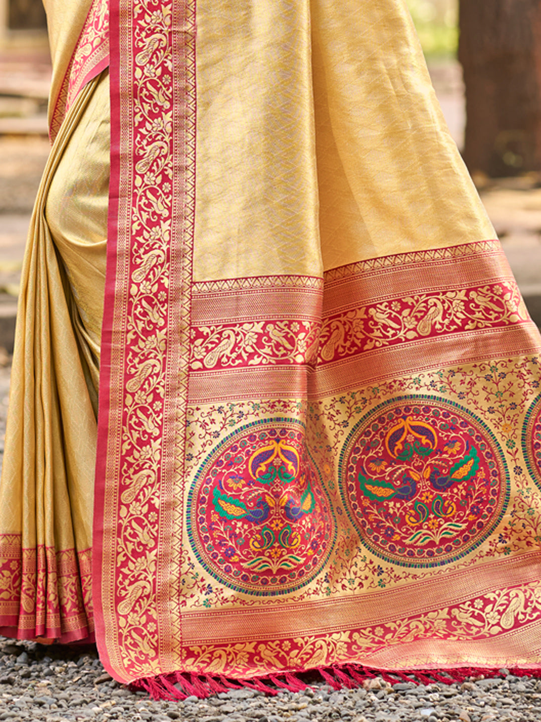 Sutriti Traditional Kanjivaram Silk Saree in Cream with Grand Zari Pallu and Matching Blouse