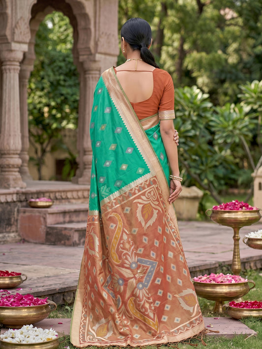 Sutriti Green Pochampalli Silk Saree | Elegant Traditional Wedding & Festive Wear Saree