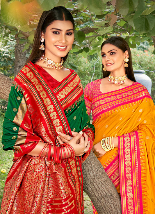 Sutriti Graceful Green Banarasi Silk Saree with Golden Zari Woven Border & Floral Jaal – Wedding & Festive Wear