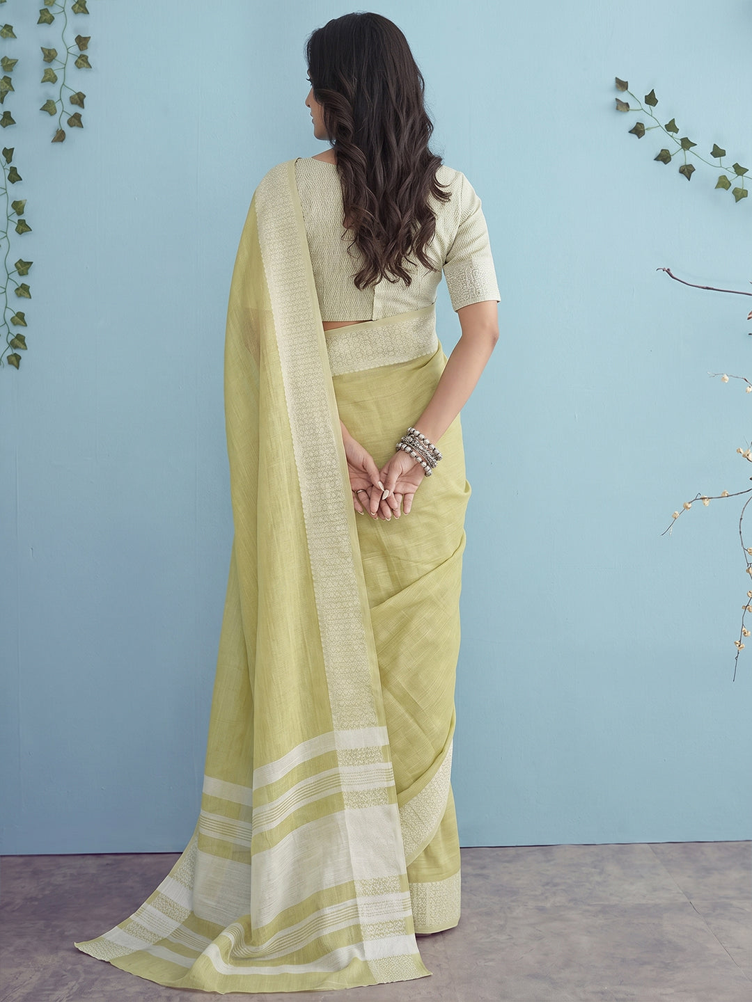 Sutriti Olive Green Linen Saree for Women Elegant Festive Ethnic PSofty Wear Saree