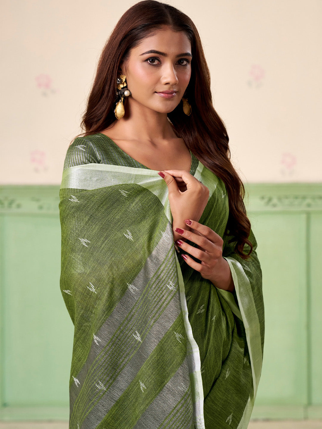 Sutriti Women Olive Green Woven Design Linen Saree with Silver Zari