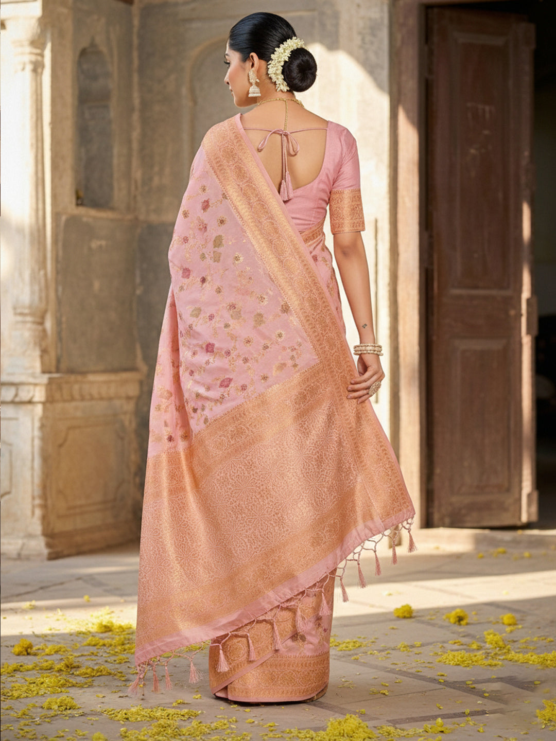 Sutriti Graceful Pink Banarasi Silk Saree with Golden Zari Woven Border & Floral Jaal – Wedding & Festive Wear