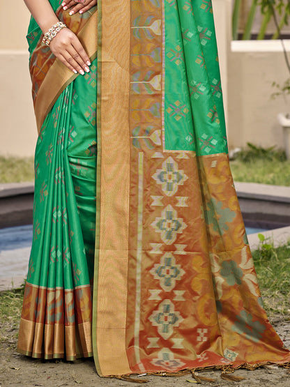 Sutriti Exquisite Green & Brown Pochampalli Soft Silk Saree with Grand Ikat Woven Pallu – Perfect for Weddings, Festivals & Traditional Celebrations