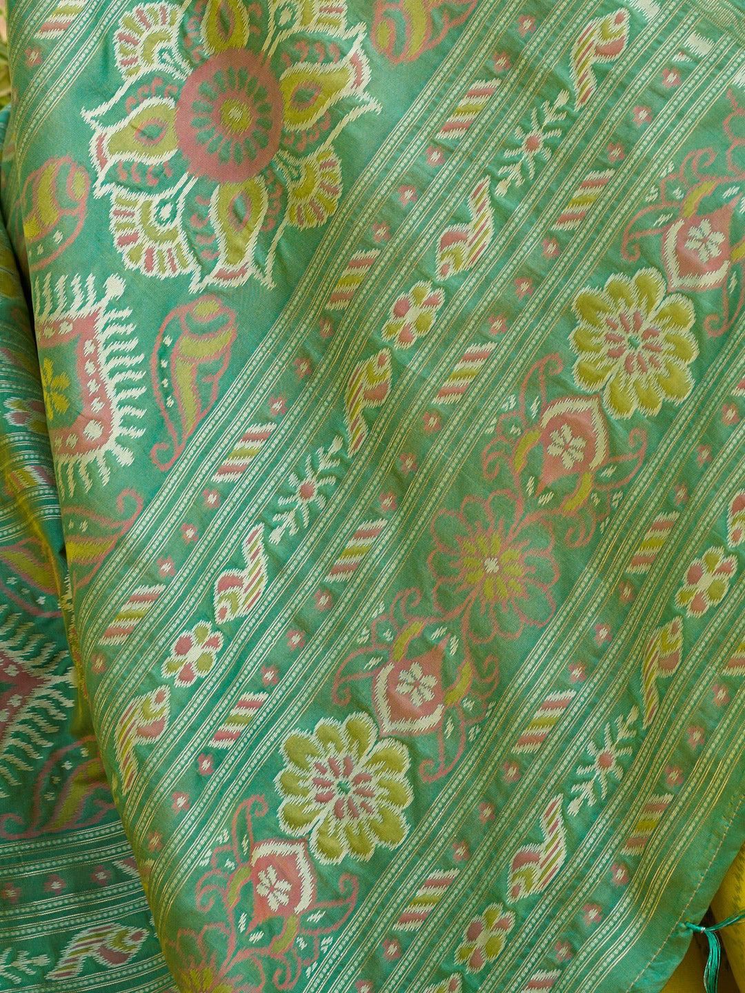 Sutriti Yellow Pochampalli Silk Saree for Women | Wedding & Festive Wear Saree