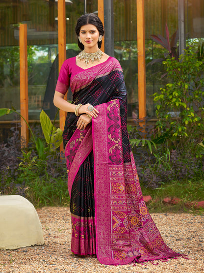 Sutriti Black Pochampalli Silk Saree for Women | Wedding & Festive Wear Saree