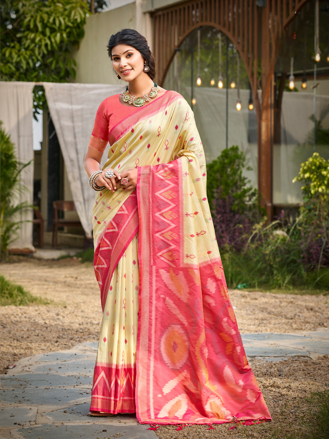 Sutriti Cream Pochampalli Silk Saree | Traditional Wedding & Festive Wear Saree