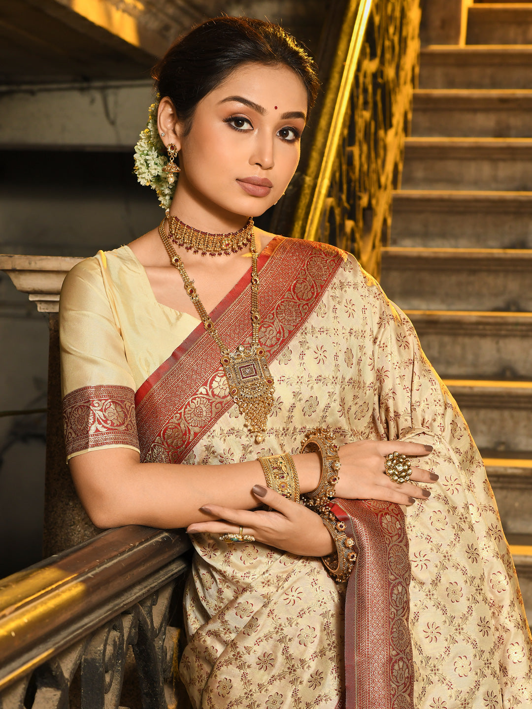 Sutriti Ivory and Maroon Banarasi Silk Saree with Golden Zari – Regal Elegance for Timeless Celebrations