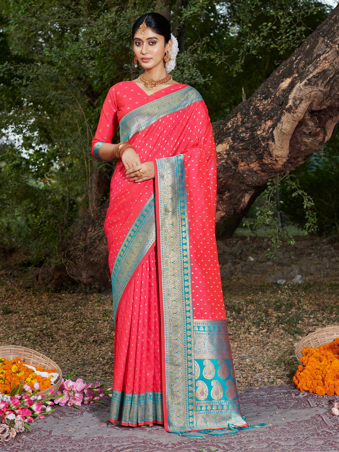 Sutriti Pnk Banarasi Silk Saree with Red Zari Border & Golden Butta | Wedding & Festive Wear