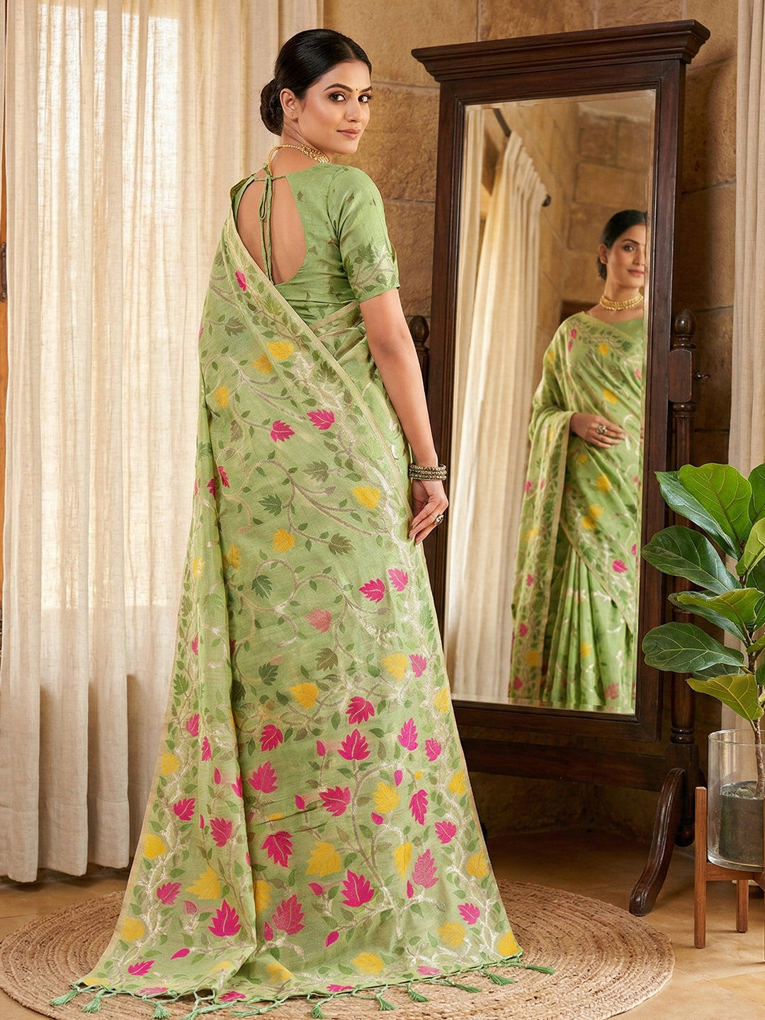 SUTRITI Multicolor Leaf Printed Saree for Women | Soft Lightweight Everyday Saree | Elegant Floral Vine Pallu & Border | Party, Office, Puja Wear | Includes Unstitched Blouse Piece(Pista Green)