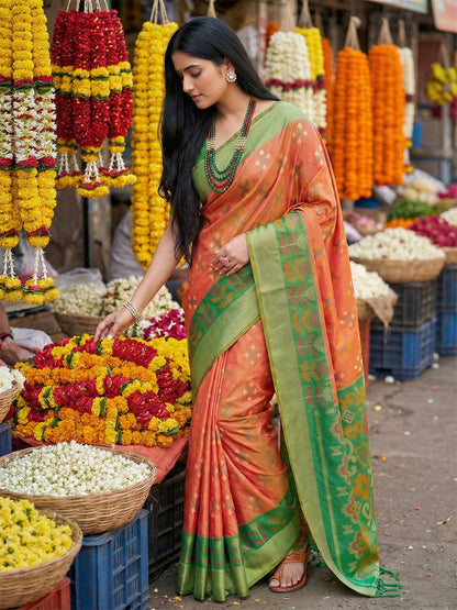 Sutriti Exquisite Orange & Green Pochampalli Soft Silk Saree with Grand Ikat Woven Pallu – Perfect for Weddings, Festivals & Traditional Celebrations