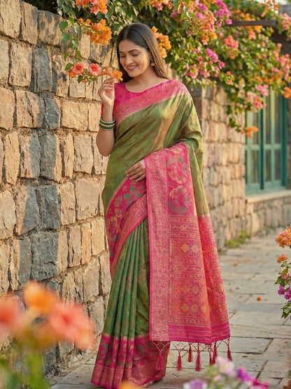 Sutriti Green Pochampalli Silk Saree for Women | Wedding & Festive Wear Saree