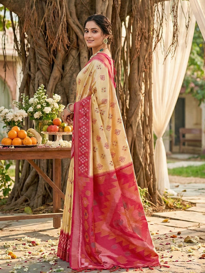 Beige cream woven saree with pink contrast border and rich pallu for women