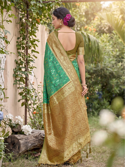Sutriti Green Pochampalli Silk Saree | Elegant Traditional Wedding & Festive Wear Saree