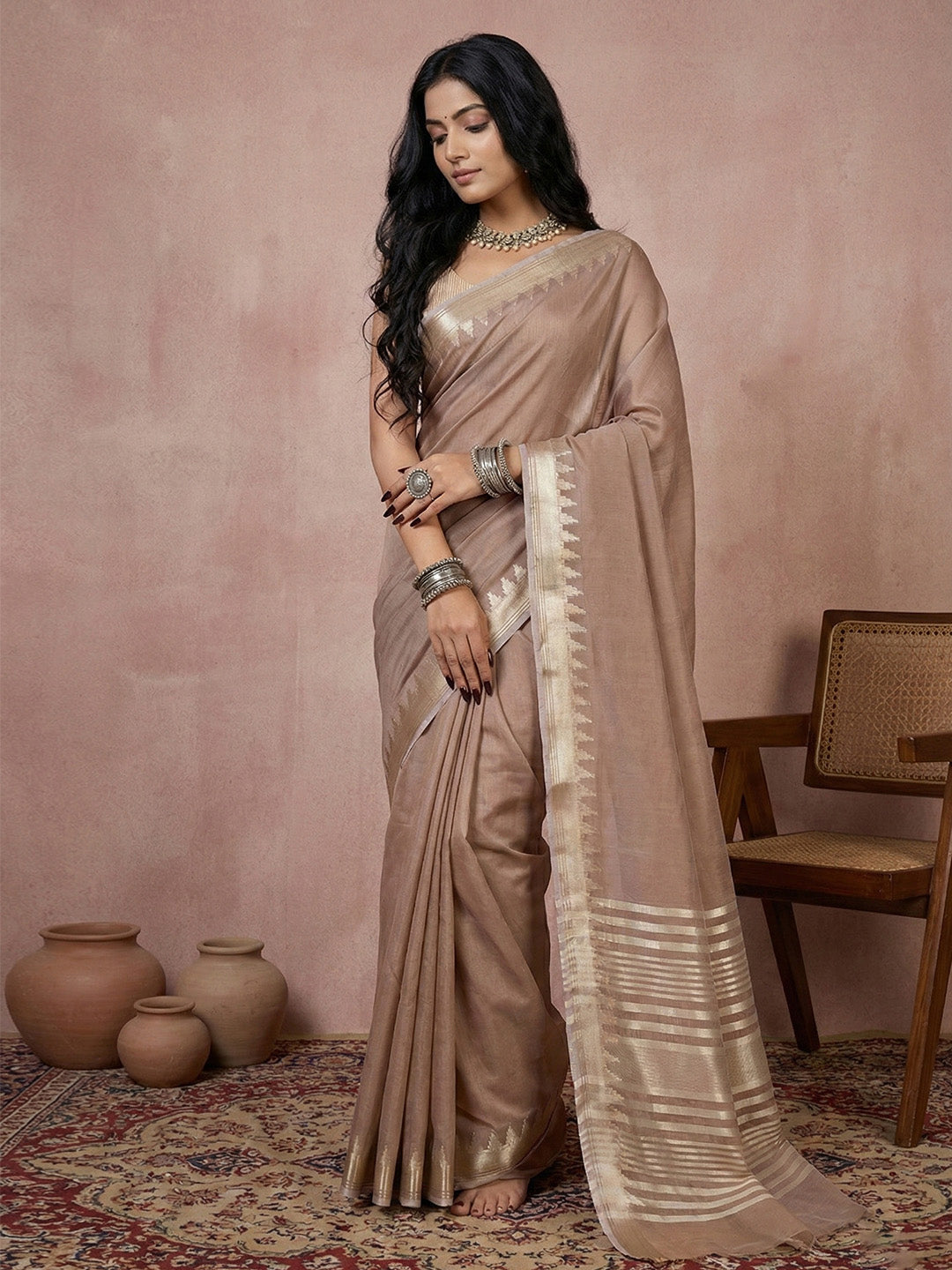 Sutriti Earthy Beige Pure Linen Saree: Grounded Sophistication & Premium Drape
