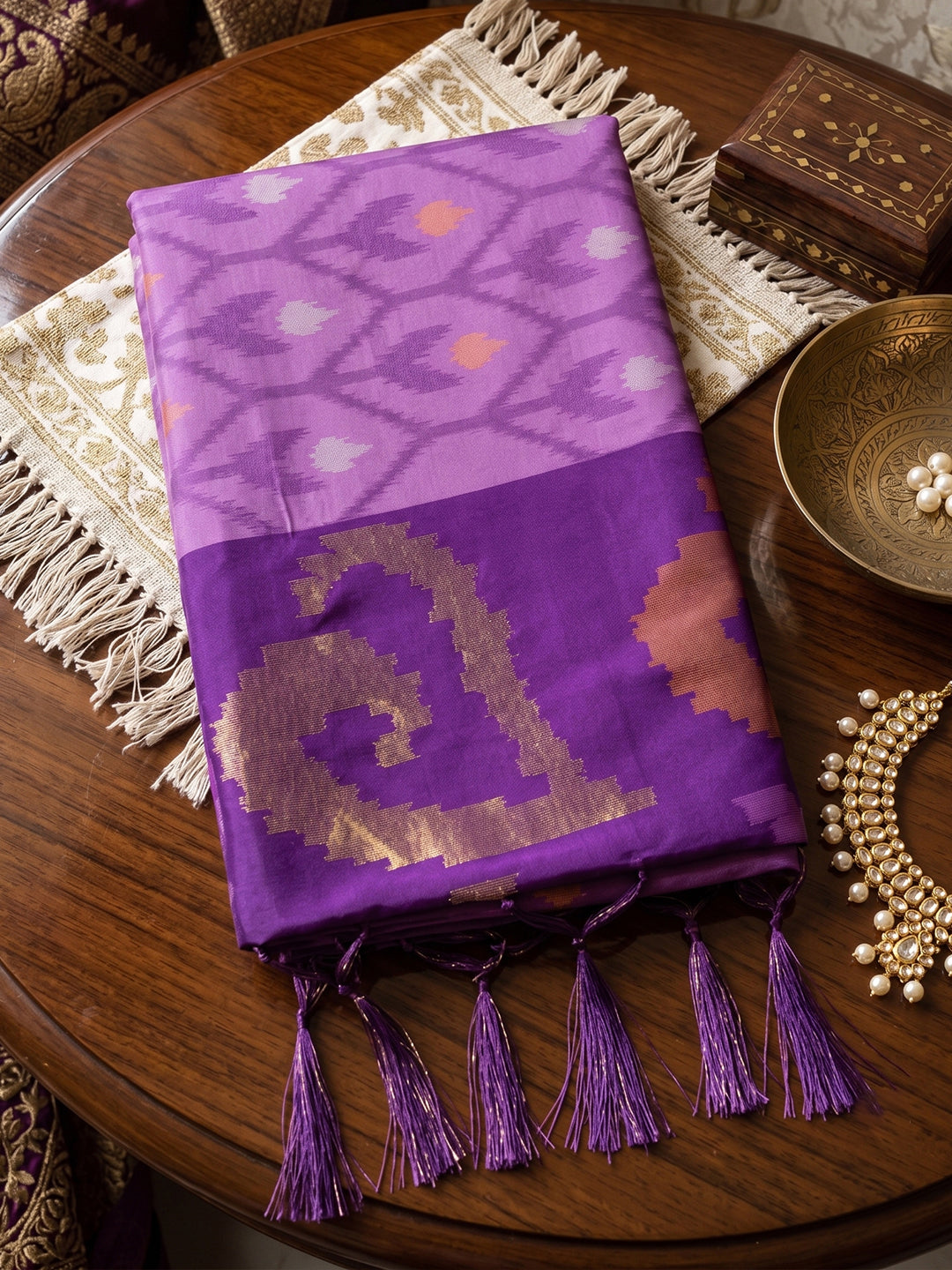 Sutriti Purple Pochampally Silk Saree for Women Festive Party Wedding Ikat Saree