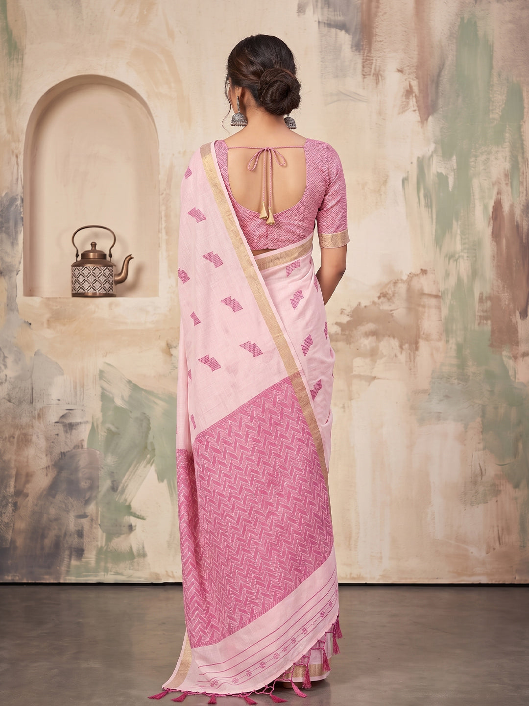 Sutriti Pink Linen Saree for Women Festive Party Wedding Wear