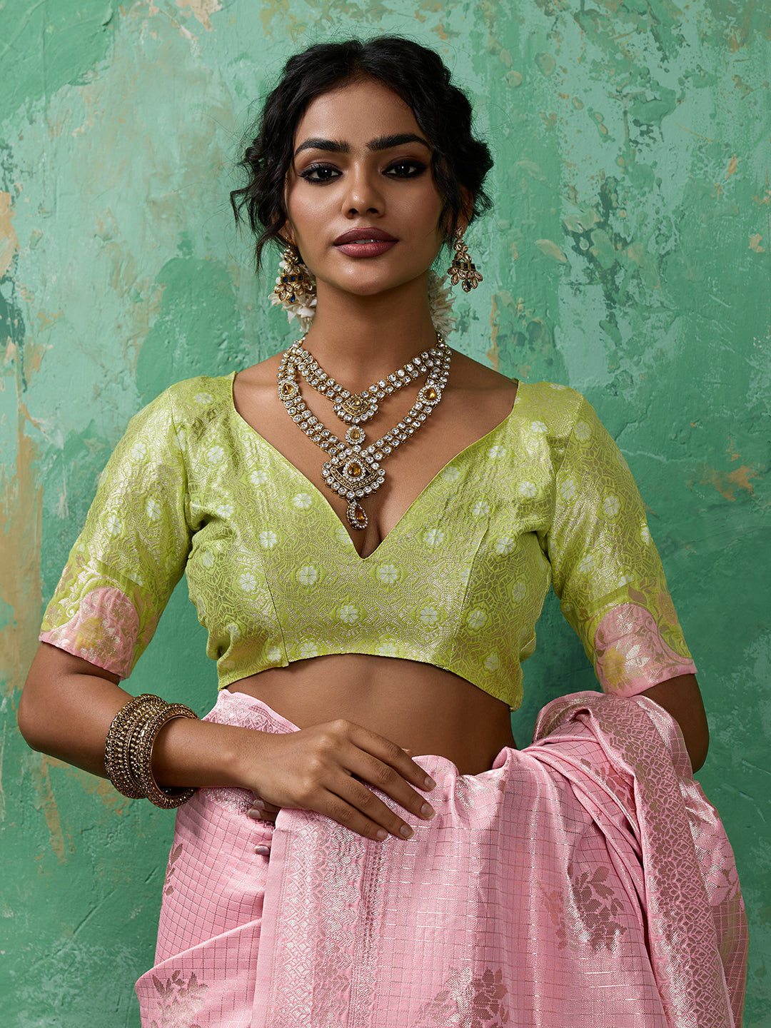 Sutriti Peach & Mehendi Green Cotton Silk Saree for Women - Festive Wedding Party Wear Ethnic Saree