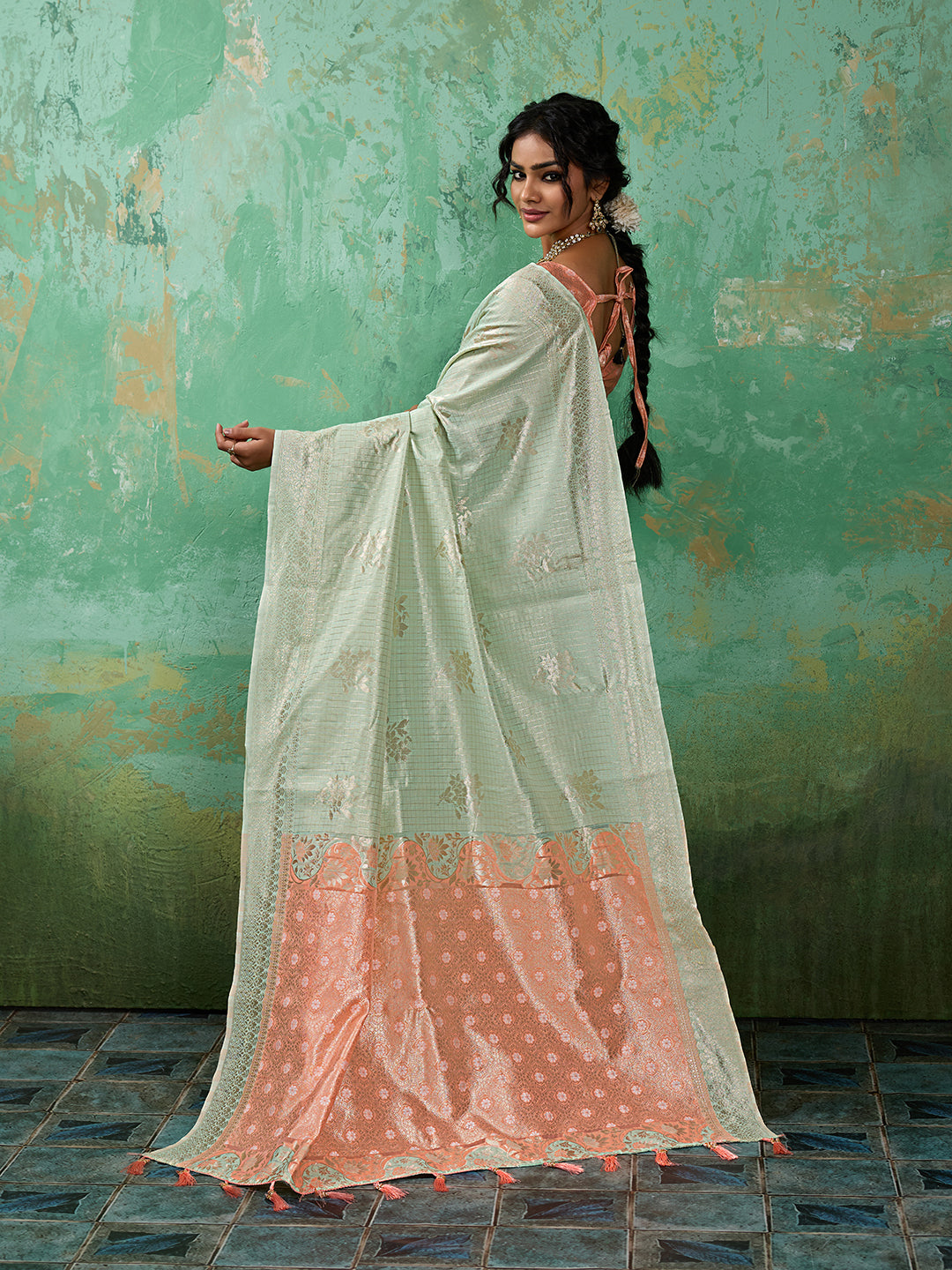 Sutriti Light Green & Pink Cotton Silk Saree for Women - Festive Wedding Party Wear Ethnic Saree
