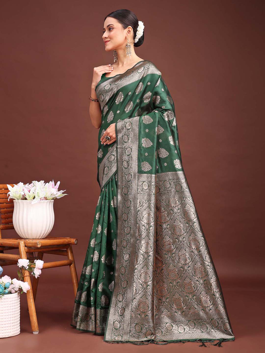 Sutriti Forest Green Woven Soft Silk Saree with Rich Silver Zari