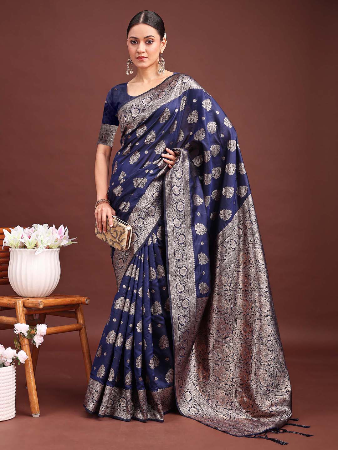 Sutriti Deep Navy Blue Soft Silk Saree with Silver Zari Pallu