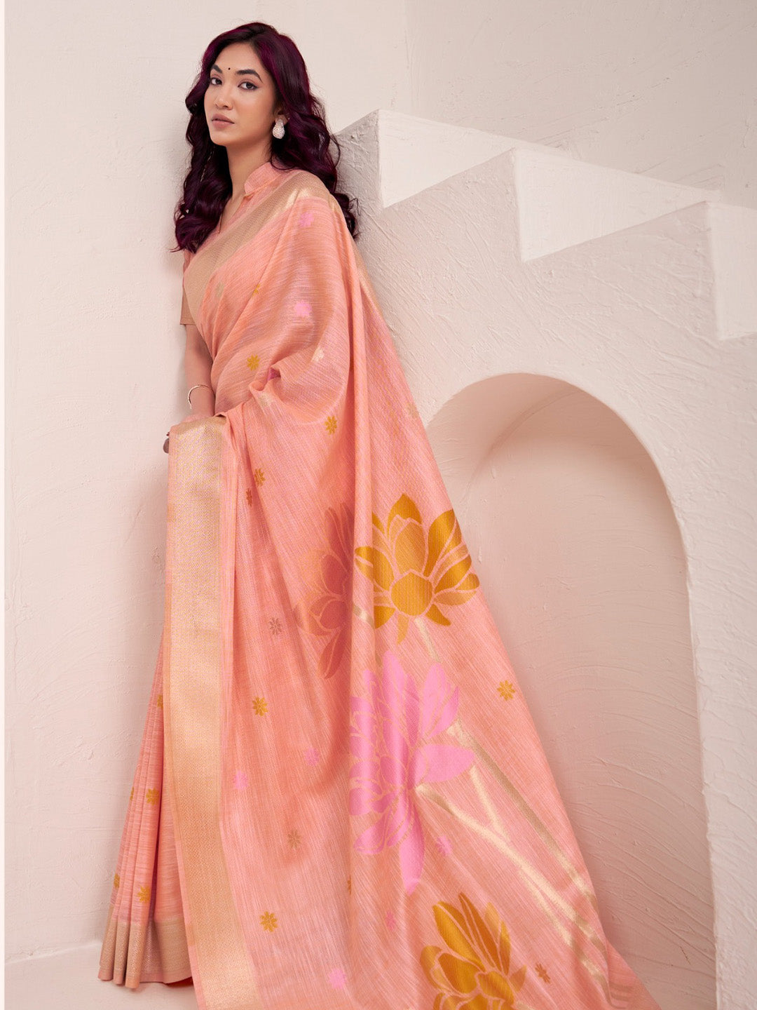Sutriti Women Peach & Yellow Floral Printed Linen Silk Blend Saree