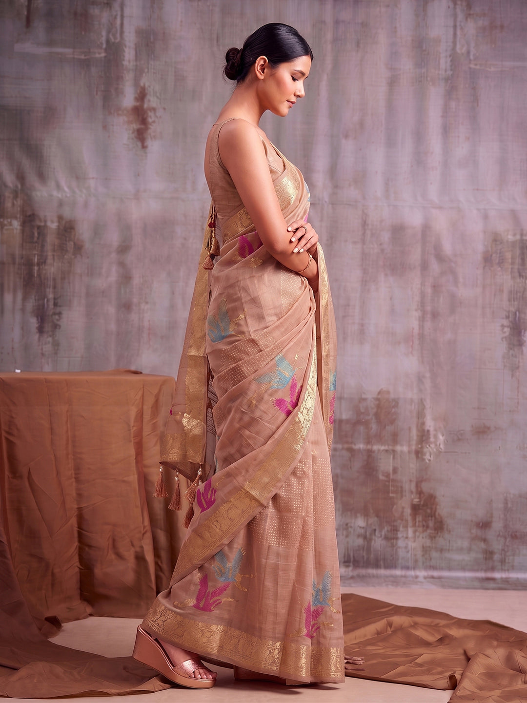 Sutriti Beige Cotton Saree for Women Festive Traditional Wedding Party Ethnic Saree