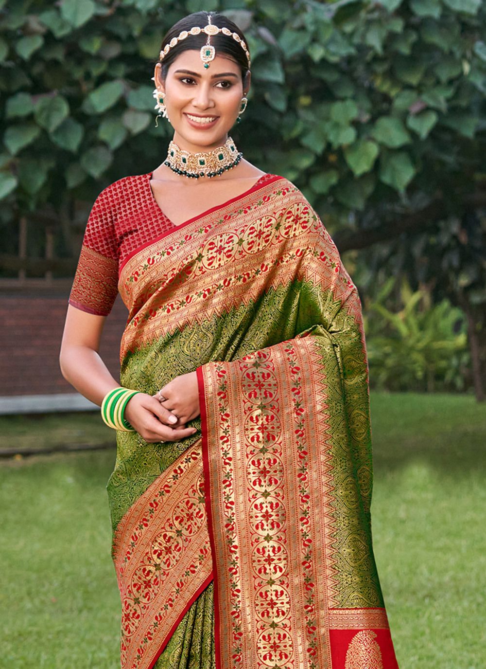 Sutriti Majestic Mhendi Green Kanjivaram Silk Saree | Bridal Heritage Collection | Limited Edition