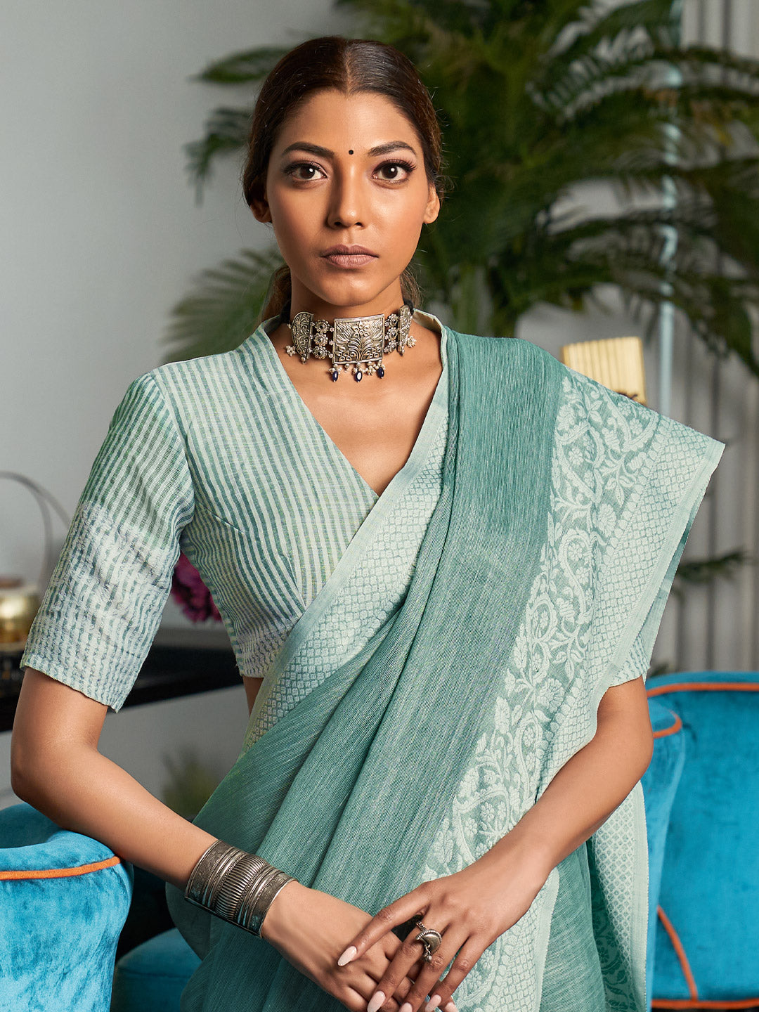 Sutriti Women Teal Green & Silver-Toned Woven Design Linen Blend Saree