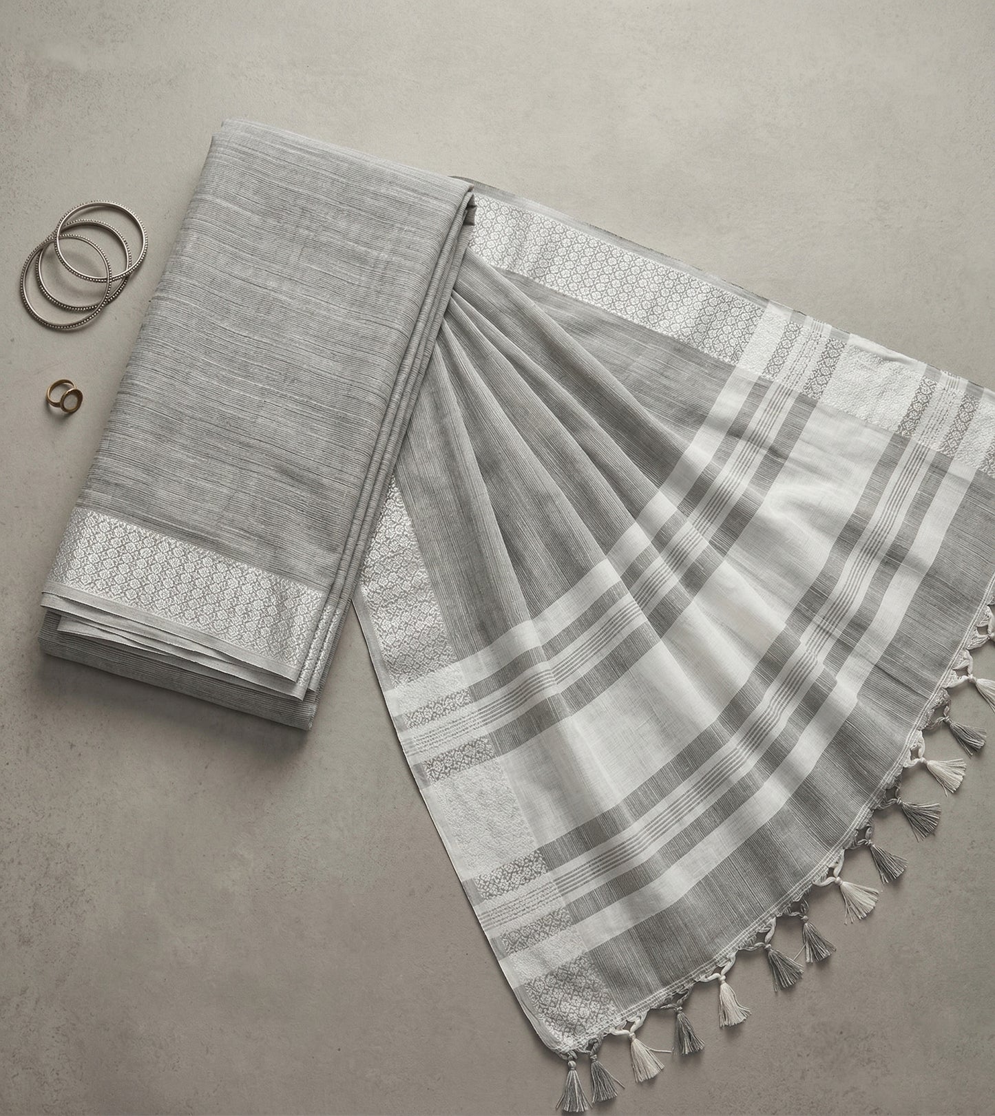 Sutriti Grey Linen Saree for Women Festive Wear Elegant Ethnic Wedding PSofty Saree