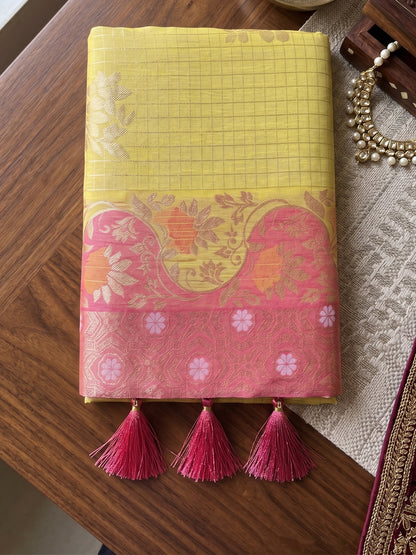 Sutriti Yellow & Pink Cotton Silk Saree for Women - Festive Wedding Party Wear Ethnic Saree