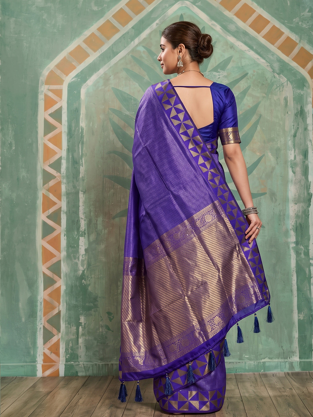 Sutriti Navy Blue Art Silk Traditional Saree For Women | Woven Festive Drape