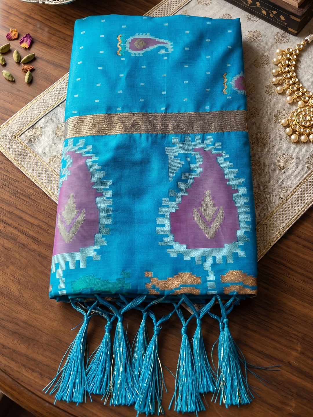 Sutriti Sky Blue Soft Silk Saree For Women | Festive, Wedding & Party Ethnic Wear