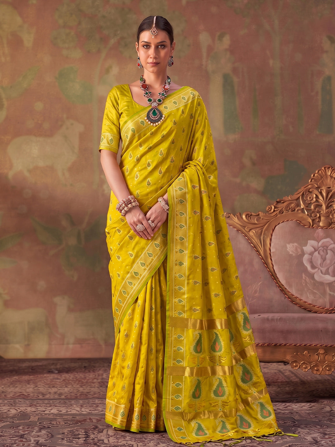 Sutriti Olive Green Soft Silk Saree For Women | Festive, Wedding & Party Ethnic Wear