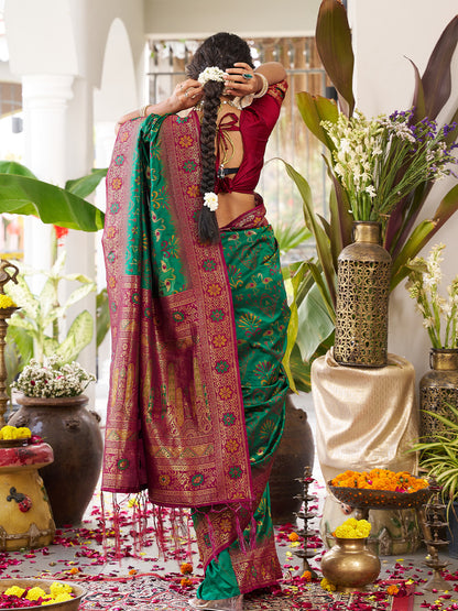 sutriti dark green kanjiveram silk saree wedding silk sarees collection