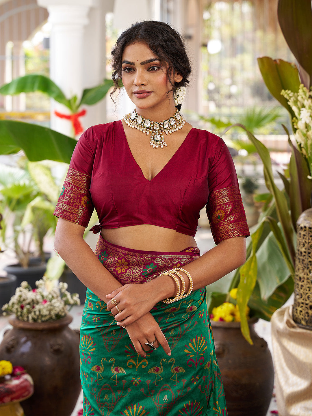 sutriti dark green kanjiveram silk saree wedding silk sarees collection