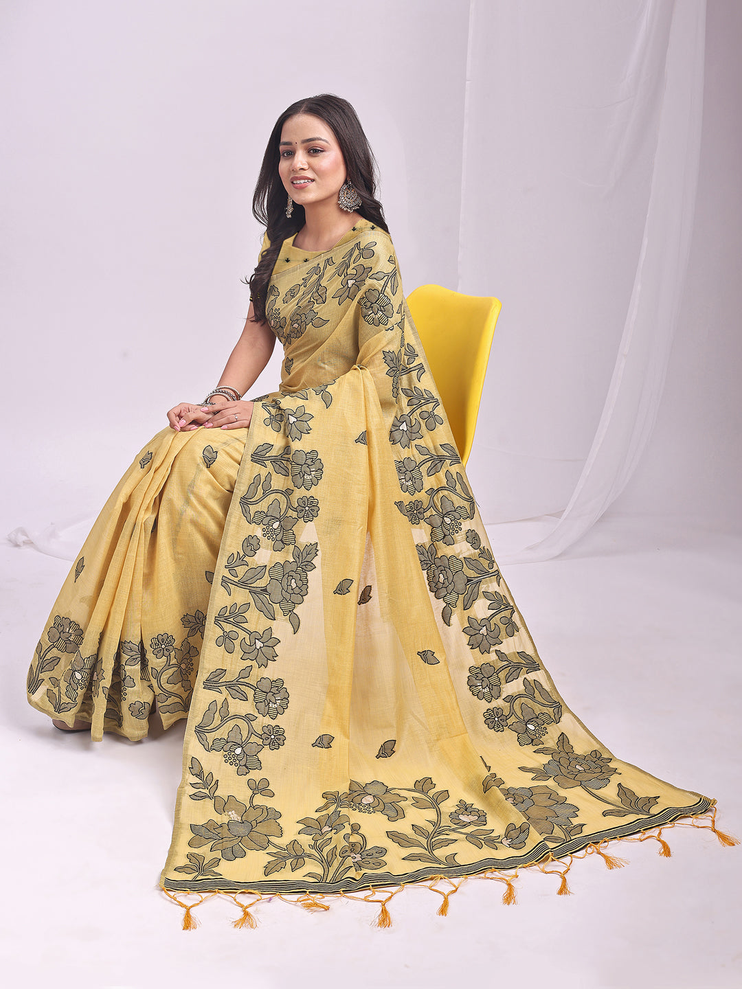 SUTRITI Yellow Floral Printed Saree for Women | Soft Lightweight Day-to-Night Saree | Elegant Border & Pallu Floral Design | Includes Unstitched Blouse Piece
