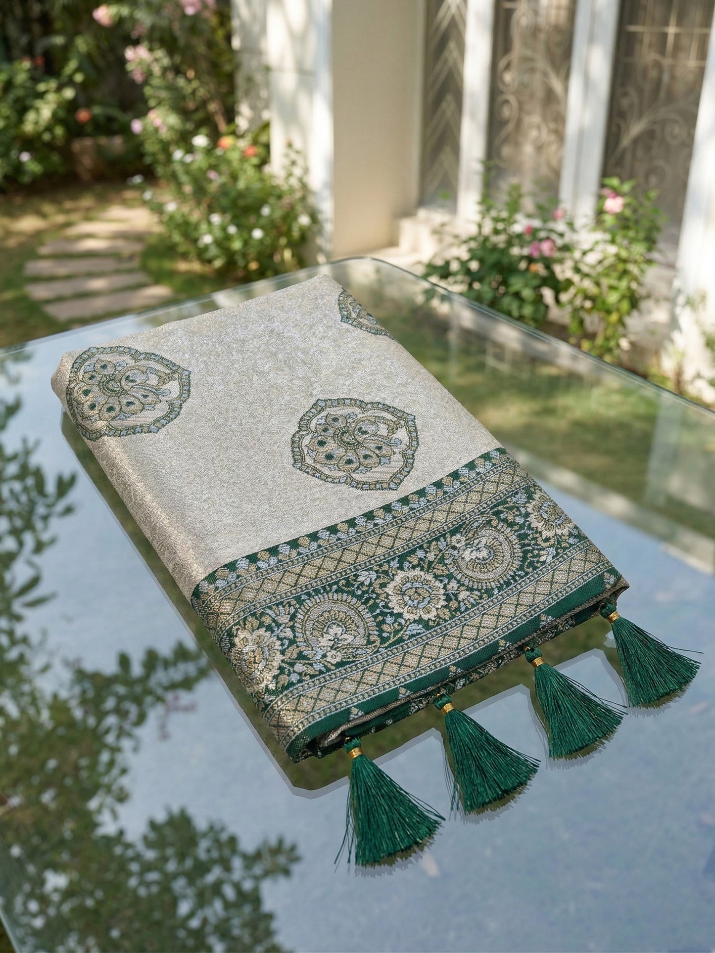 Sutriti Women's Beige Banarasi Silk Saree with Dark Green Border | Festive Wedding PSofty Ethnic