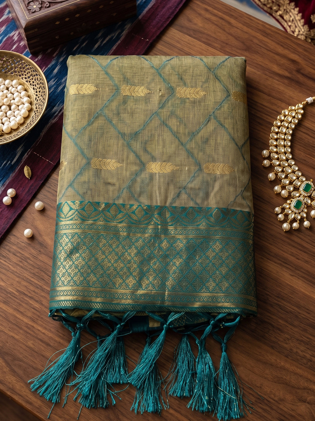 Sutriti Elegant Linen Saree with Rama Green Border - Premium Festive & Wedding Wear for Women