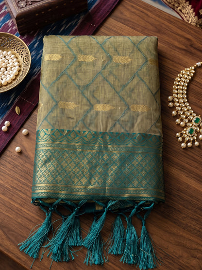Sutriti Elegant Linen Saree with Rama Green Border - Premium Festive & Wedding Wear for Women
