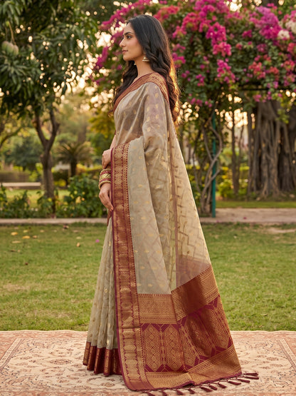 Sutriti Elegant Linen Saree with Maroon Border - Premium Festive & Wedding Wear for Women
