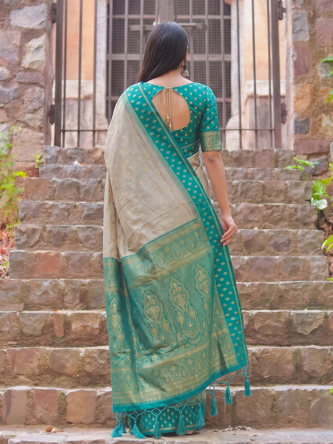 Sutriti Beige & Teal Green Premium Cotton Saree For Women | Festive, Party & Ethnic Wear