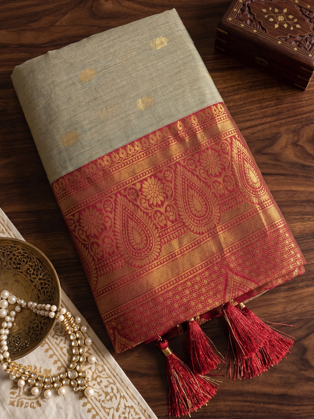 Sutriti Beige & Maroon Premium Cotton Saree For Women | Festive, Party & Ethnic Wear