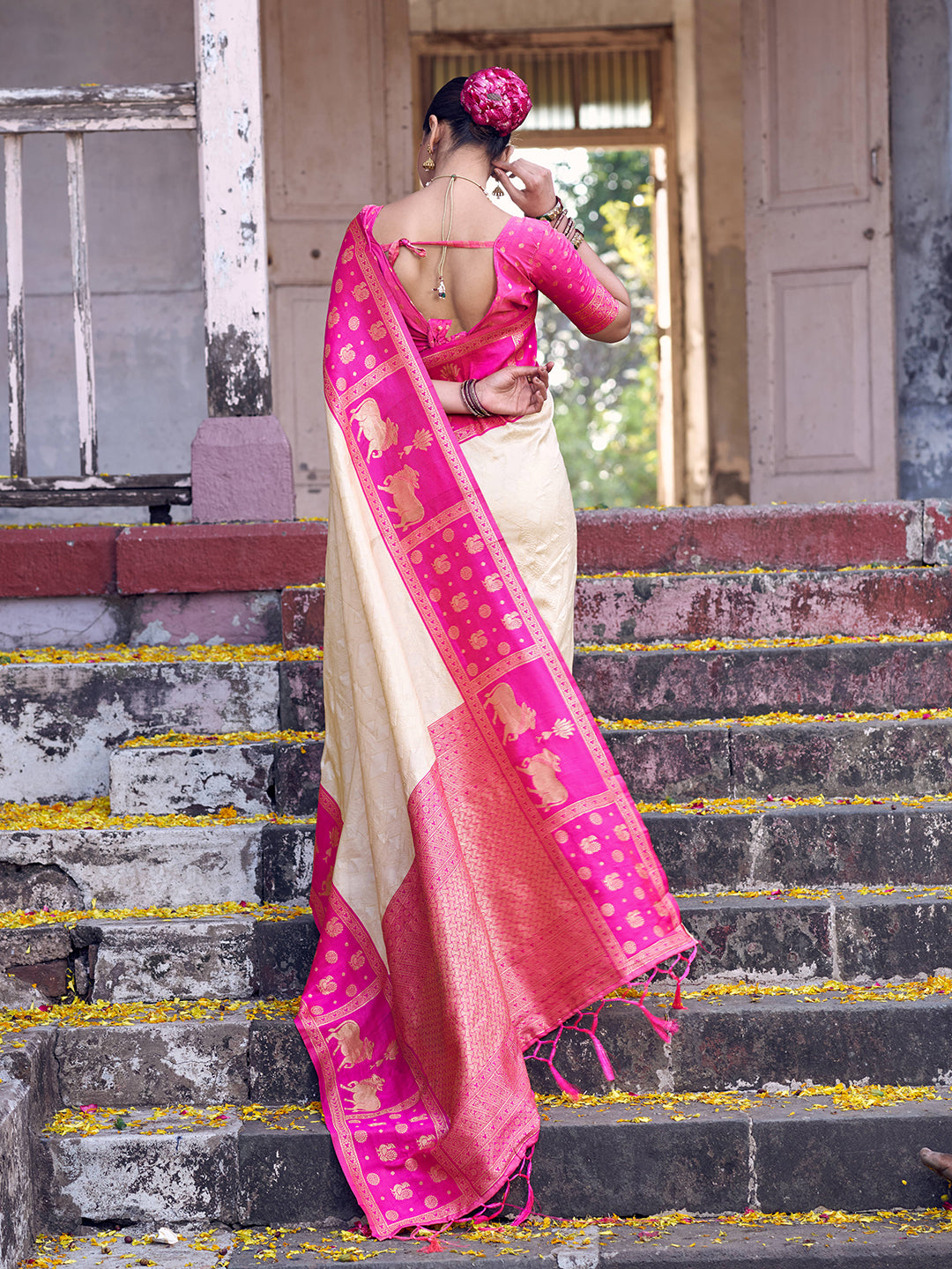 Sutriti Cream Soft Silk Saree with Rani Pink Border - Festive Wedding PSofty Ethnic Saree for Women