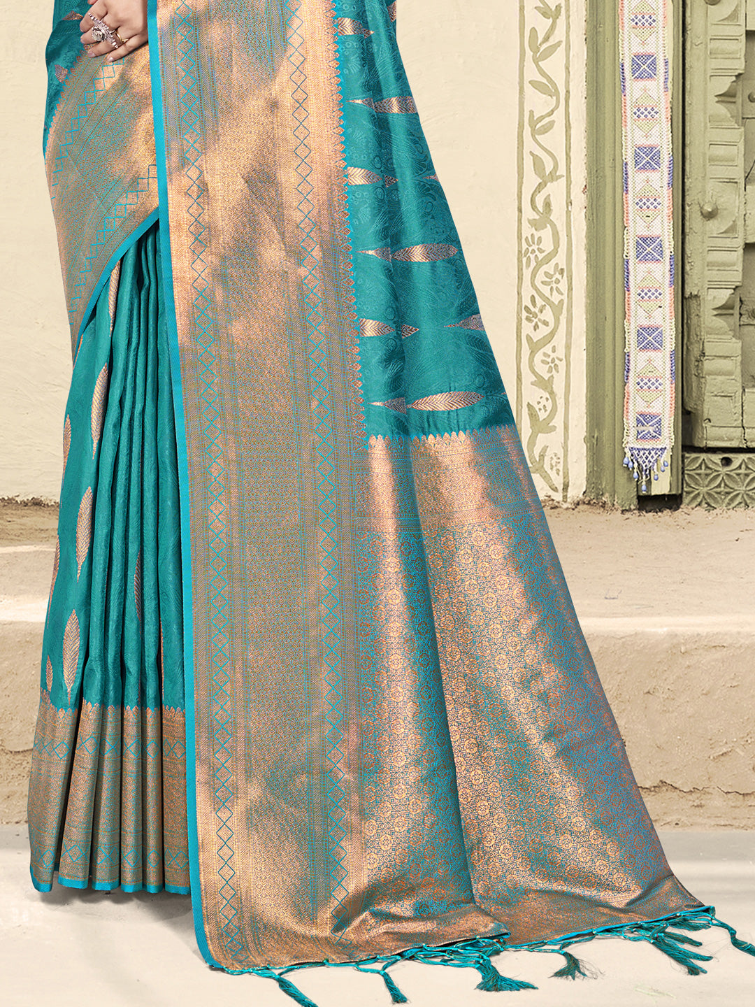 Sutriti Women Woven Banarasi Silk Saree with Blouse Piece | Rich Zari Border Traditional Wedding Festive PSofty Wear