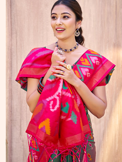 Sutriti Grey Pochampalli Silk Saree | Elegant Traditional Wedding & Festive Wear Saree