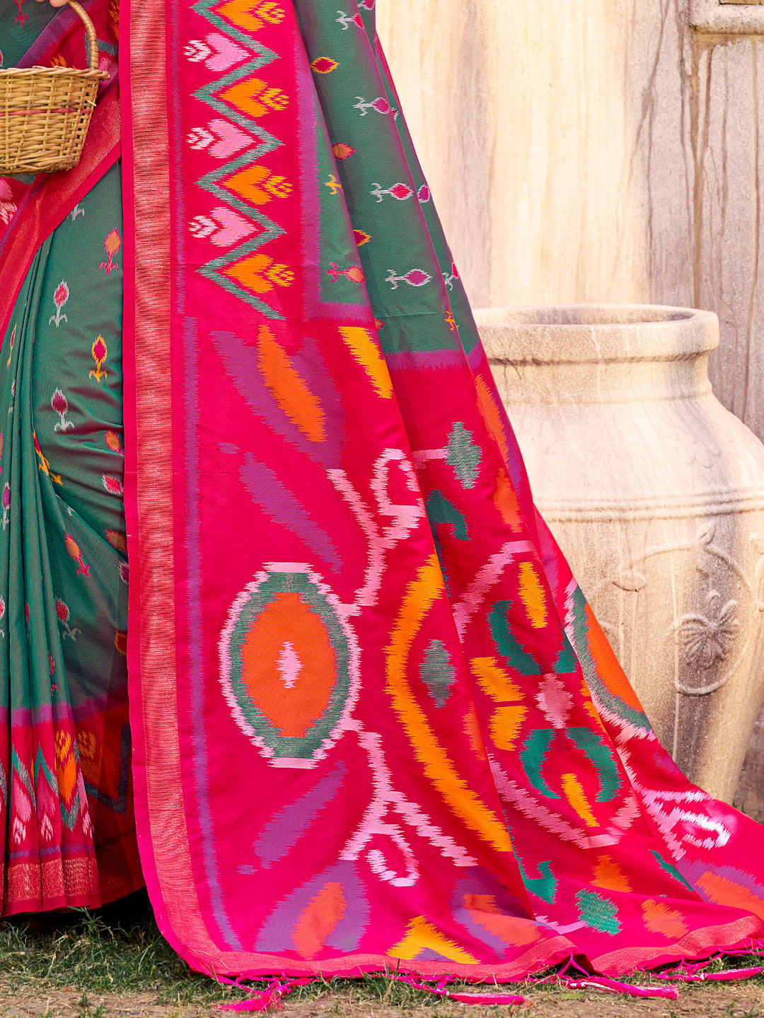 Sutriti Grey Pochampalli Silk Saree | Elegant Traditional Wedding & Festive Wear Saree