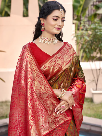 Sutriti Mhendi Green Pochampalli Silk Saree | Elegant Traditional Wedding & Festive Wear Saree