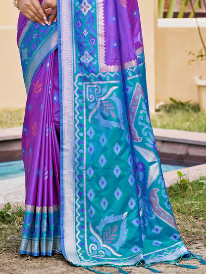 Purple woven saree for women with teal contrast border and designer pallu