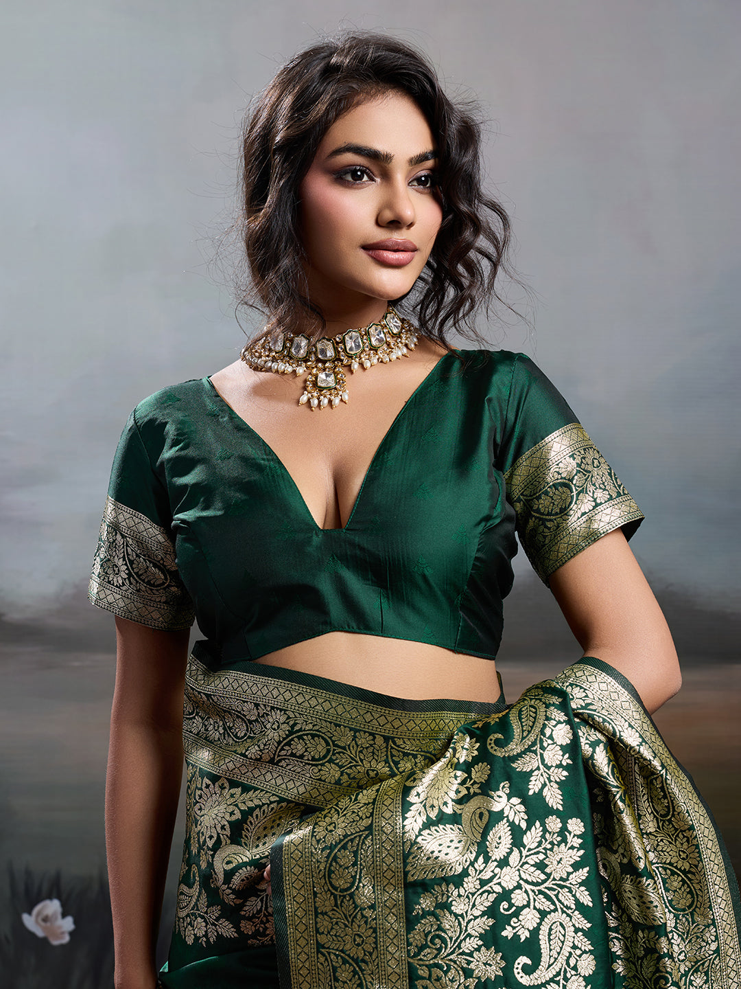 Sutriti Women's Dark Green Banarasi Silk Saree for Festive & Wedding Wear
